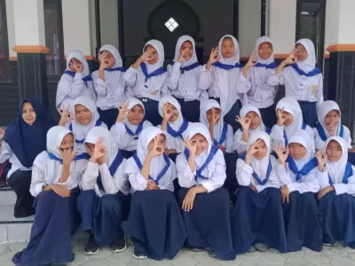 Palang Merah Remaja (PMR)